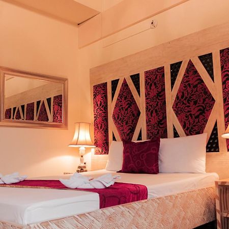 Hotel Plaza Garibaldi Caldas Esterno foto