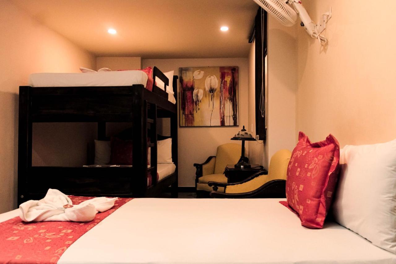 Hotel Plaza Garibaldi Caldas Esterno foto
